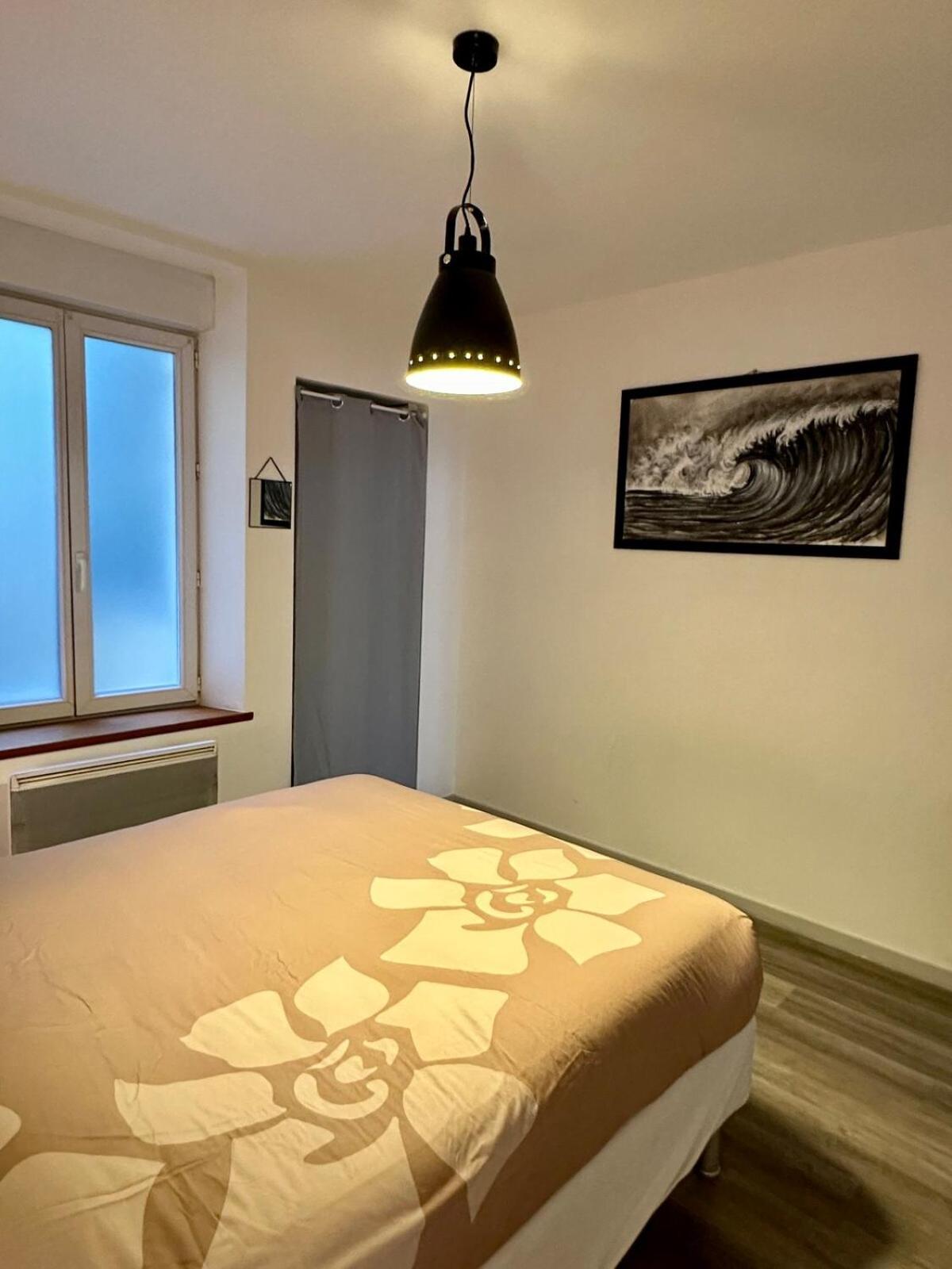 Appartement Calme Au Coeur De La Ville Lons-le-Saunier Esterno foto